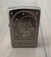 Zippo Classic benzines öngyújtó koponya mintával
