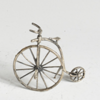 Ezüst miniatűr velocipéd (EZM-25)