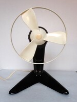 Mid century OMEGA functioning bakelite table fan
