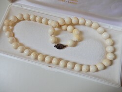 Régi agyarból készült gyöngysor kínai filigrán ezüst dísz kapoccsal