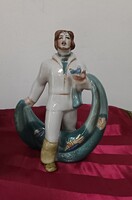 Retro Orosz - Szovjet porcelán, Halász a hálójával