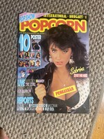Popcorn ELSŐ SZÁM Retro zenei magazin próbaszam közepéből kiterjedtek oldalakat lásd kep