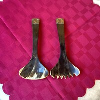 Szaru saláta szedő ezüst díszítéssel.