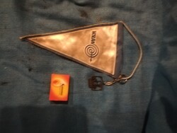 VOLÁN ZÁSZLÓ+KULCSTARTÓ