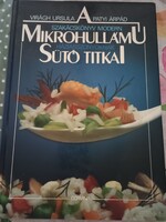 Virágh  - Patyi: A mikrohullámú sütő titkai, Szakácskönyv modern háziasszonyoknak, ajánljon!