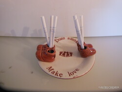 HAMUTÁL - ALKUKÉPES - 12 x 3 cm - PORCELÁN - OSZTRÁK - NEM KOPOTT - HIBÁTLAN