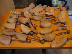 Old Wooden Shoe Expander Pack