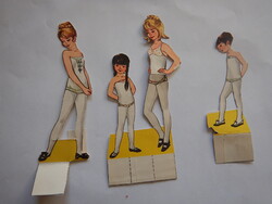 Papír öltöztető baba az 1970-es évekből