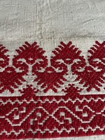 Erdélyi varrottas terítő