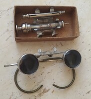 Karl Zeiss Jena régi műtős szemüveg és egy régi fecskendő