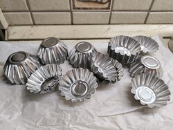 Kosárka sütőforma 45 db eladó!