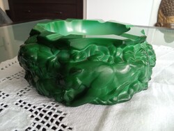 Art Deco stílusú zöld malachit jade üveg hamutartó, lopakodó párducokkal!