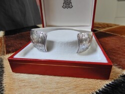 Finn KALEVALA KORU ezüst nyitott karperec vésett díszítéssel 1989-ből.