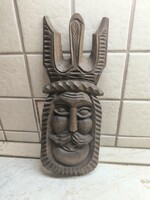 Faragott fa falidísz eladó!