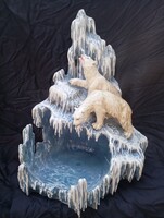 Extra ritka cseh vagy osztrák majolika akvárium tartó