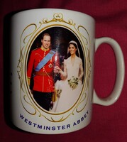 Nagyon szép VILMOS HERCEG ÉS KATHERINE - Westminsteri apátság - esküvője porcelán bögre HIBÁTLAN