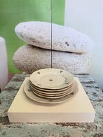 Zsolnay Virágmintás Porcelán Tányérok A172