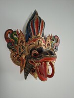 Faragott aranyozott indonéziai Garuda maszk