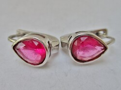 Szép kapcsos ezüst fülbevaló gyönyörű rózsaszínes kövekkel