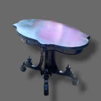 Neoreneszánsz étkezőasztal