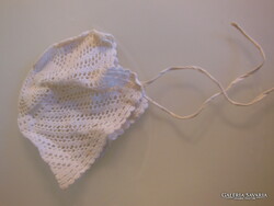 VINTAGE - KERESZTELŐ SAPKA - ALKUKÉPES - CSIPKE - 14 x 12 cm - KÉZI HORGOLÁS - RÉGI - HIBÁTLAN