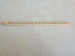 Vonalzó kemény műanyag 174x5x5mm