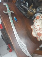 Alumínium Öntvény Kövekkel Kirakott Díszkard,Kard.72 cm.