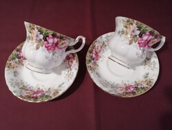 Őszirózsás teáscsésze alátéttel
