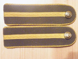 Katonai alhadnagyi ? váll lap párban