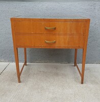 MID CENTURY szekrény,komód,tükrös üveg tetővel