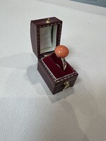 Artdeco 14 karátos arany gyűrű,korallal.