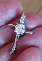 1.50Ct Vvs1 H Fehér Moissanit Gyémánt kereszt Medál