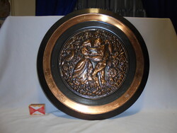 Réz falitányér, falidísz - 39,5 cm - néptáncos pár, magyaros népi motívumok