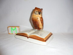 Bodrogkeresztúri kerámia könyves bagoly figura, nipp
