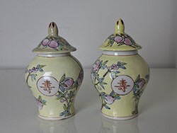 Régi kisméretű Kutani porcelán váza fedeles gyömbértartó porcelán pár 11 cm