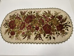 Belga hímzett terítő