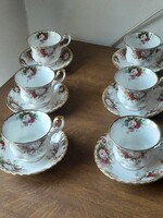 Royal Albert teás v. kapucsínós  rózsás csészék 6 garnitúra hibátlanok