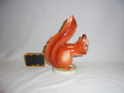 Hollóházi porcelán mókus figura, nipp