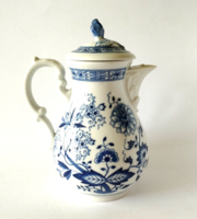 Régi szép fehér-kék mintás " Lorenz Hutschenreuther Germany " porcelán kávés kanna,kiöntő