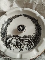 Szász Endre hamutâl