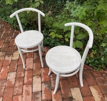 Régi fehér thonet jellegű kerti konyhai szék