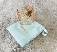 Kenzo arany színű designer karkötő