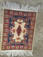 Szőnyeg,  40 x 50 cm