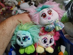 SHNOOKS ZURU Csodaszőrmókok 2008 Sassapilly - Teeki nevű plüss fésülhető játék figurák