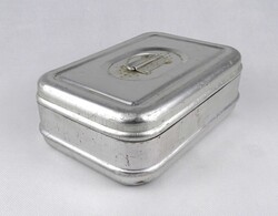 1W989 Retro alumínium ételtároló doboz 8 x 16 x 23 cm