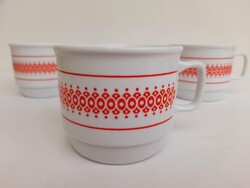 Zsolnay piros mintas 3dl porcelan bogrek