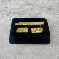 Arany színű mandzsetta gombok nyakkendő csattal