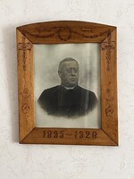 Antik nagyméretű portréfotó díszes fa keretben 1895-1920 (K0028)