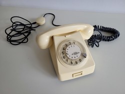 Régi retro vajszínű MM tárcsás telefon