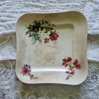 Gyönyörű Choisy Le Roi fajansz kínáló